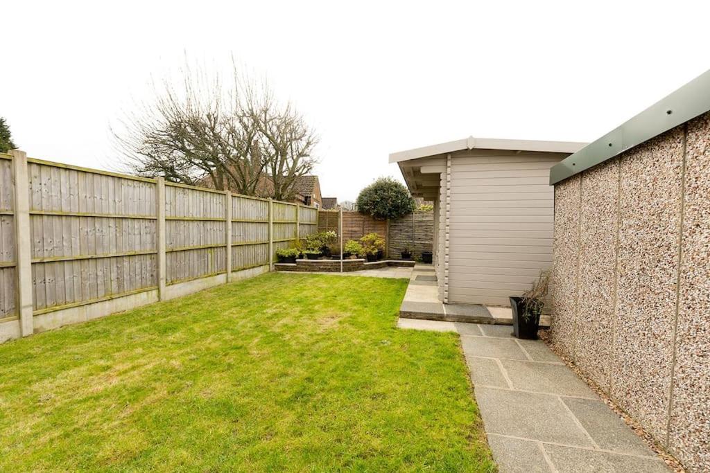 Woodfield Road - Two Bed In With Cosy Living Fire. Casa vacanze *
